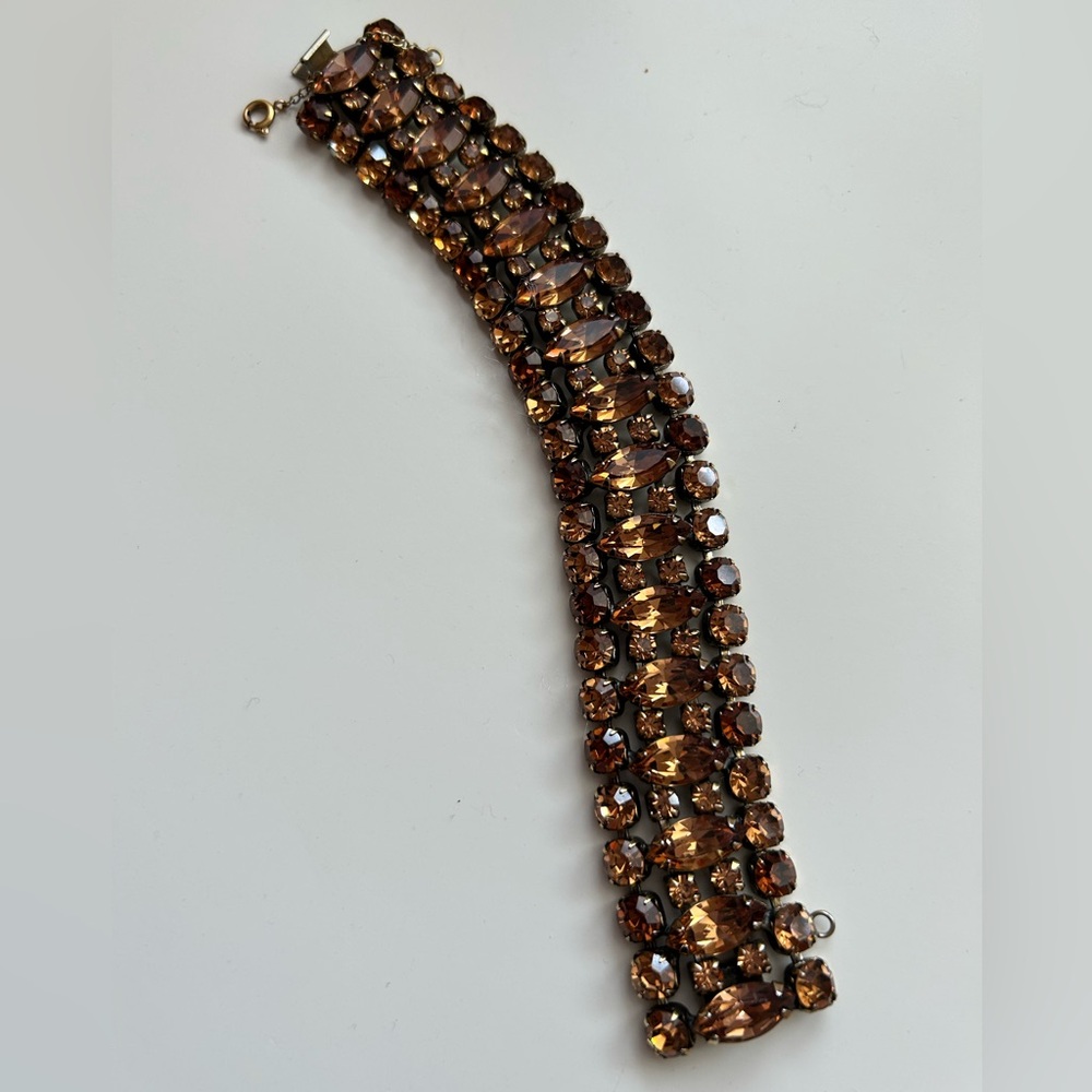 Vintage Brown Crystal Bracelet - unsigned